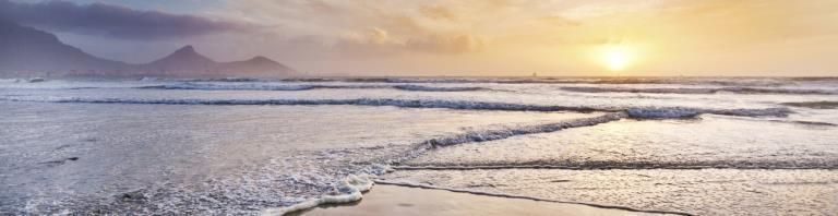 Ocean waves against rocks