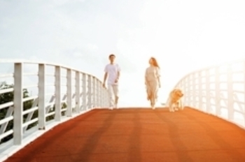 couple on bridge